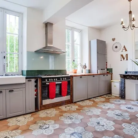 Le Manoir D'amiel A Secret 16 Bedroom Garden Oasis For Groups Up To 30 Vila *