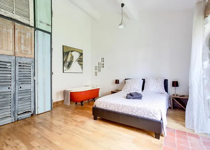 Vila Le Manoir D'amiel A Secret 16 Bedroom Garden Oasis For Groups Up To 30 Villegailhenc