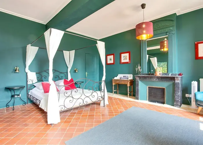 Le Manoir D'amiel A Secret 16 Bedroom Garden Oasis For Groups Up To 30 *